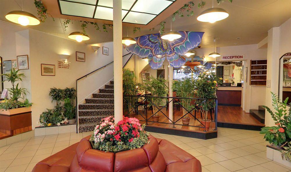 Hotel De L'Aviation La Bourboule Exteriör bild